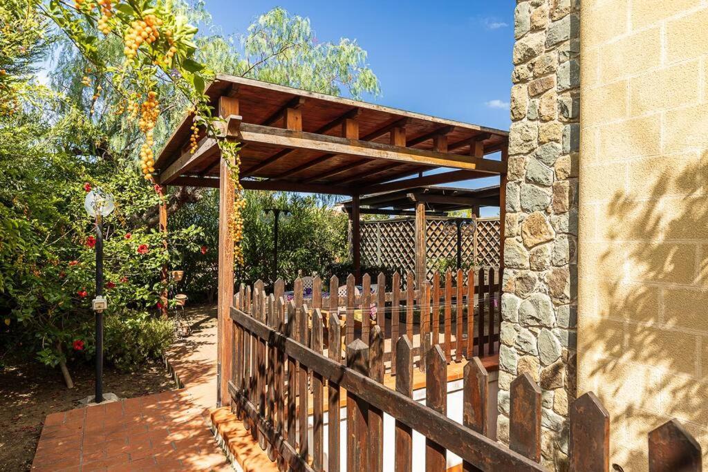 Casa Al Mare Dei 7 Emiri Villa Чефалу Екстериор снимка