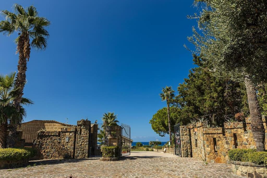 Casa Al Mare Dei 7 Emiri Villa Чефалу Екстериор снимка