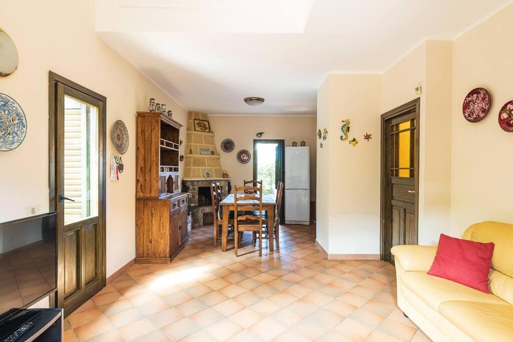 Casa Al Mare Dei 7 Emiri Villa Чефалу Екстериор снимка
